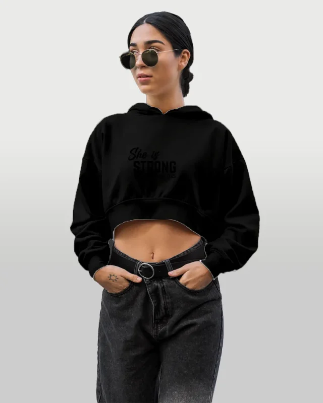 Hoodie Cropped She is Strong