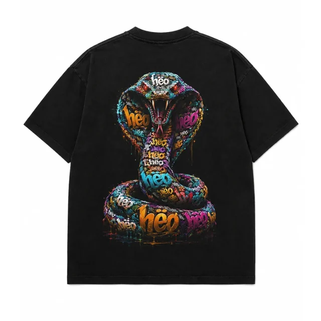 Polera Oversize Hëo Venom Code